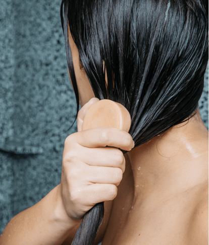 Comment utiliser un après-shampoing solide ? - Respire
